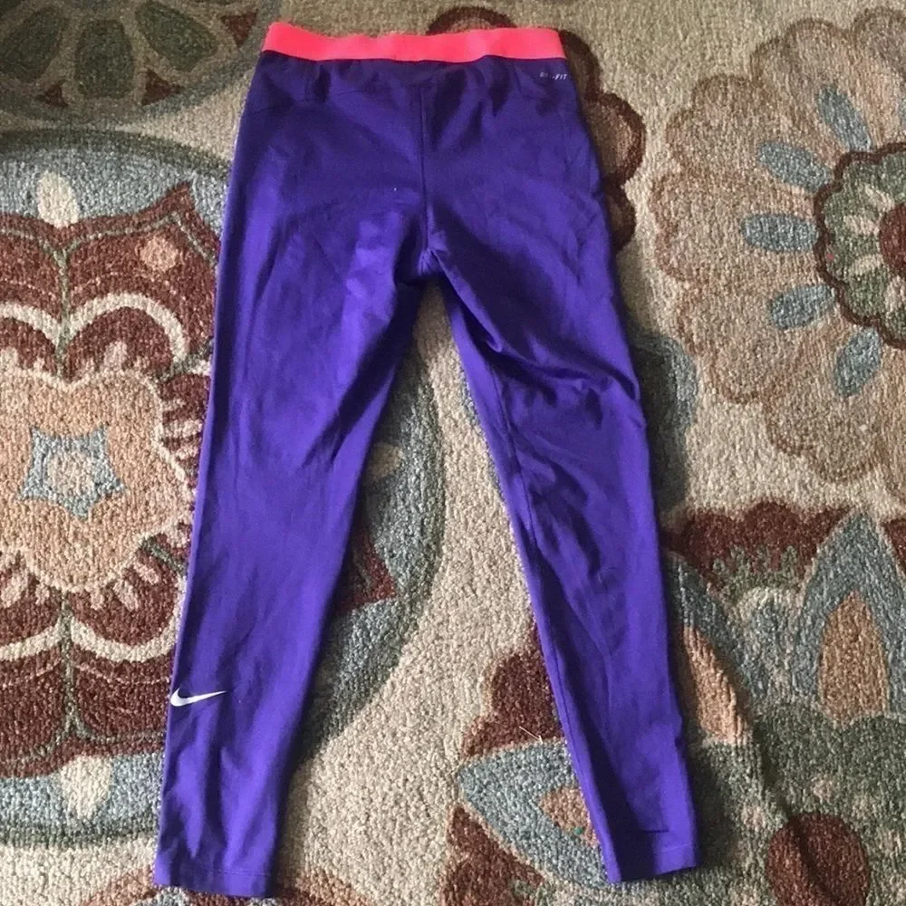 EUC NIKE PRO LEGGINGS SIZE LARGE DRI FIT